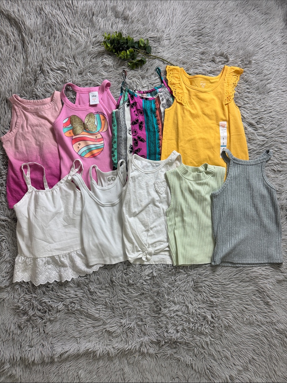 Girls 9 piece tank bundle size 4/5
